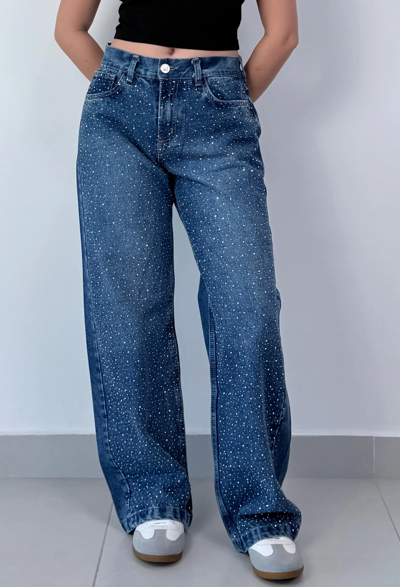 MIL728 PANTALON STRASS DELANTERO WIDE RIGIDO