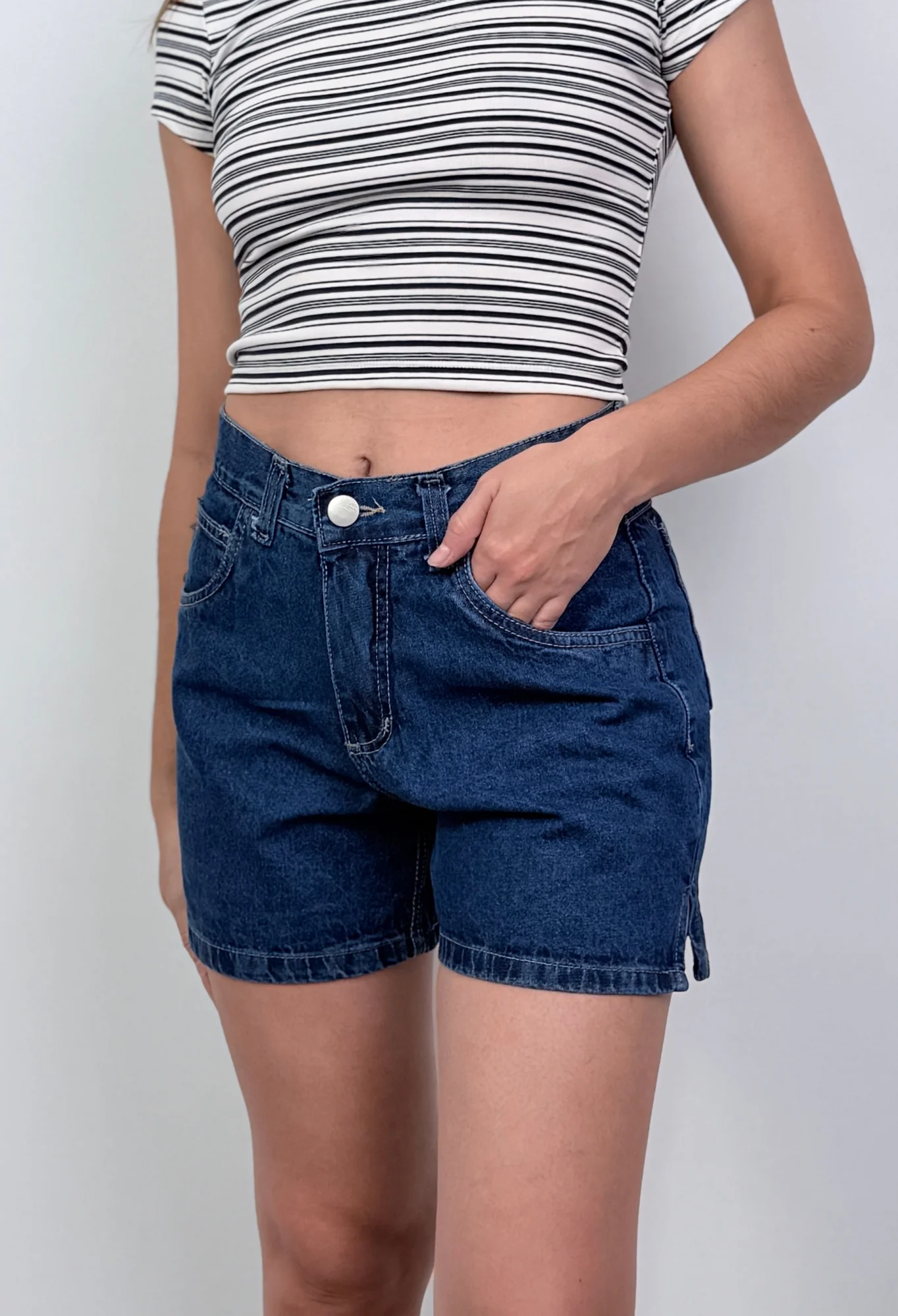 MIL452 SHORT MOM