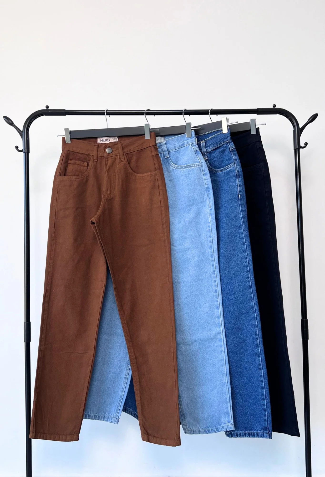 MIL701 - PANTALON RIGIDO MOM LARGO — vista 4