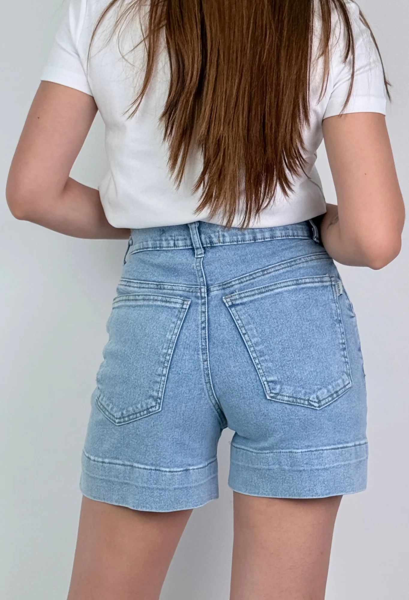 MIL571 - SHORT ANCHO ELASTIZADO — vista 4
