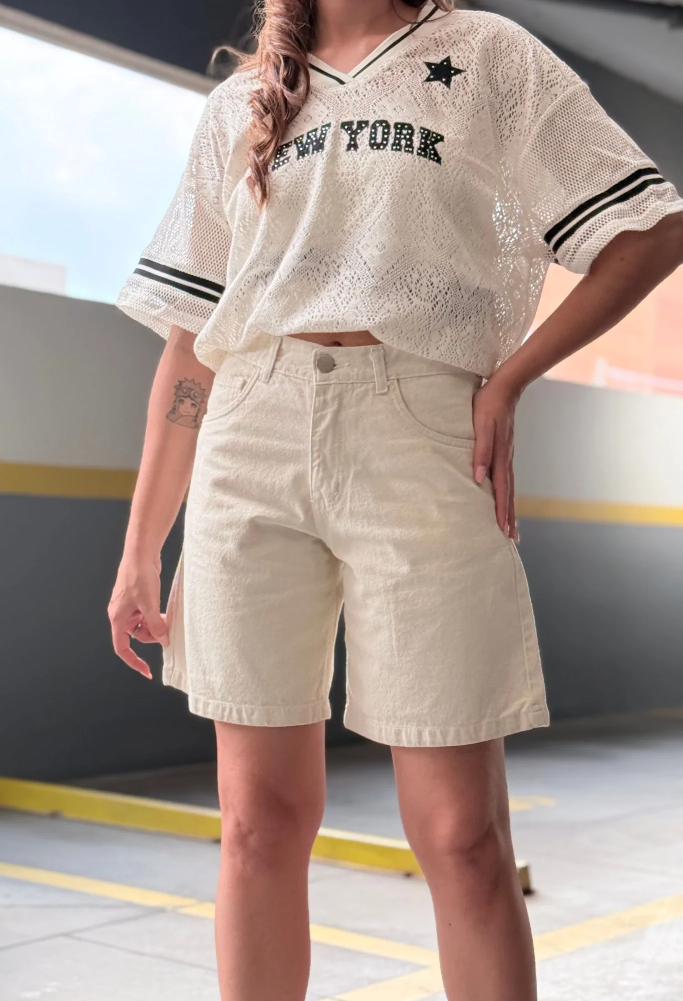 MIL736 - SHORT BERMUDA RIGIDO CON AJUSTE — vista 4