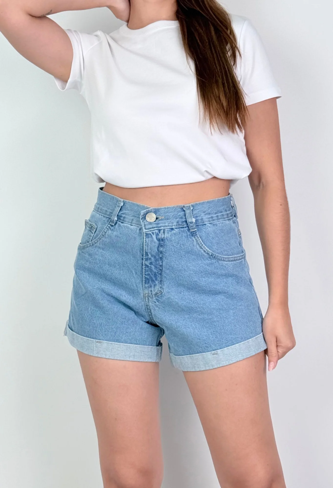 MIL418 - SHORT RIGIDO DOBLADILLO